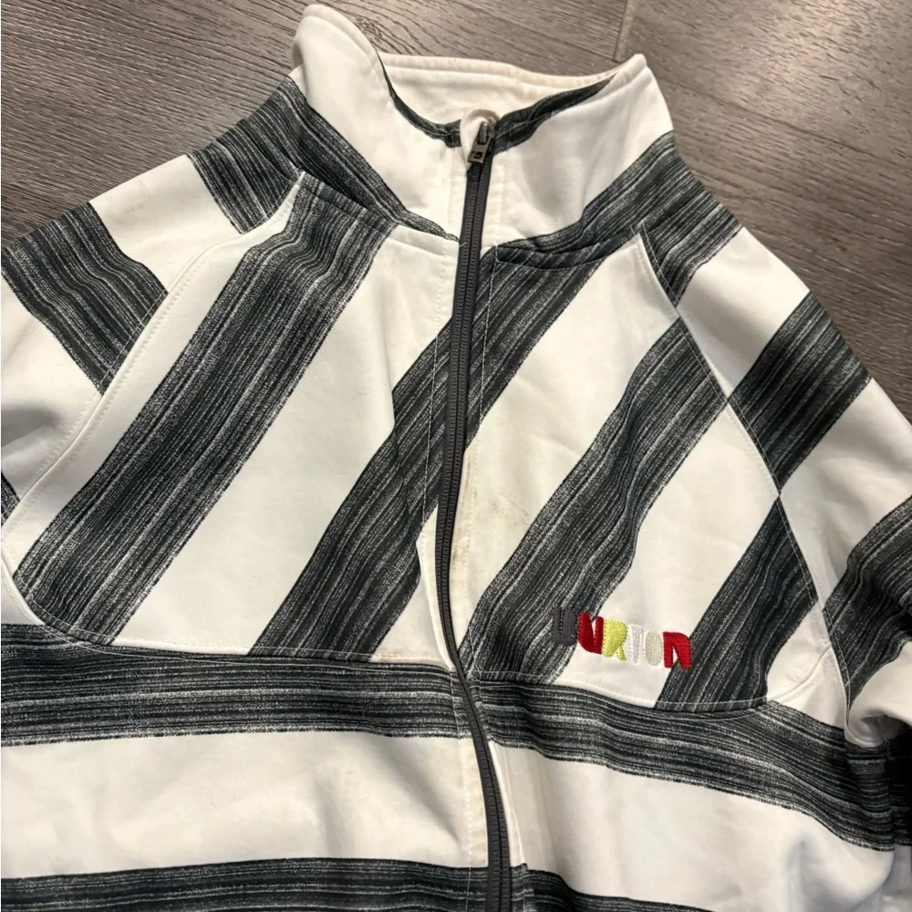 Burton White and Black Striped Zip Hoodie - Picture 9 of 10